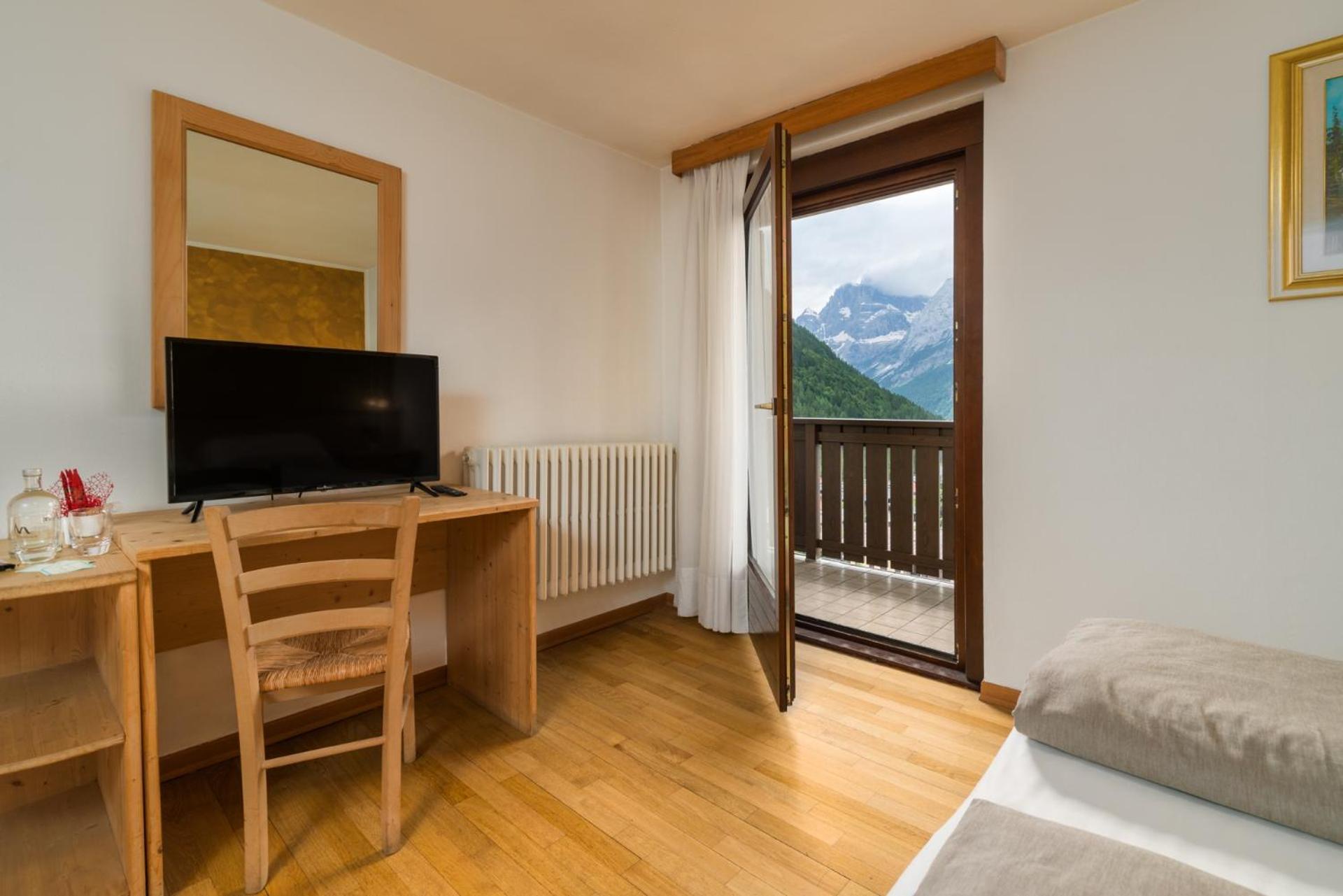 Betulla Hotel Madonna